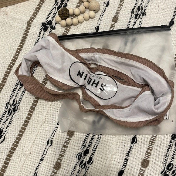 Swim bottoms - Picture 4 of 5